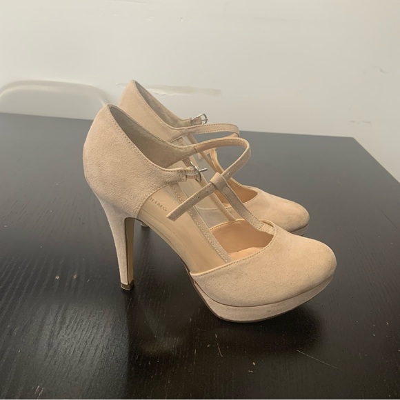 Nude Heels - Picture 2 of 10